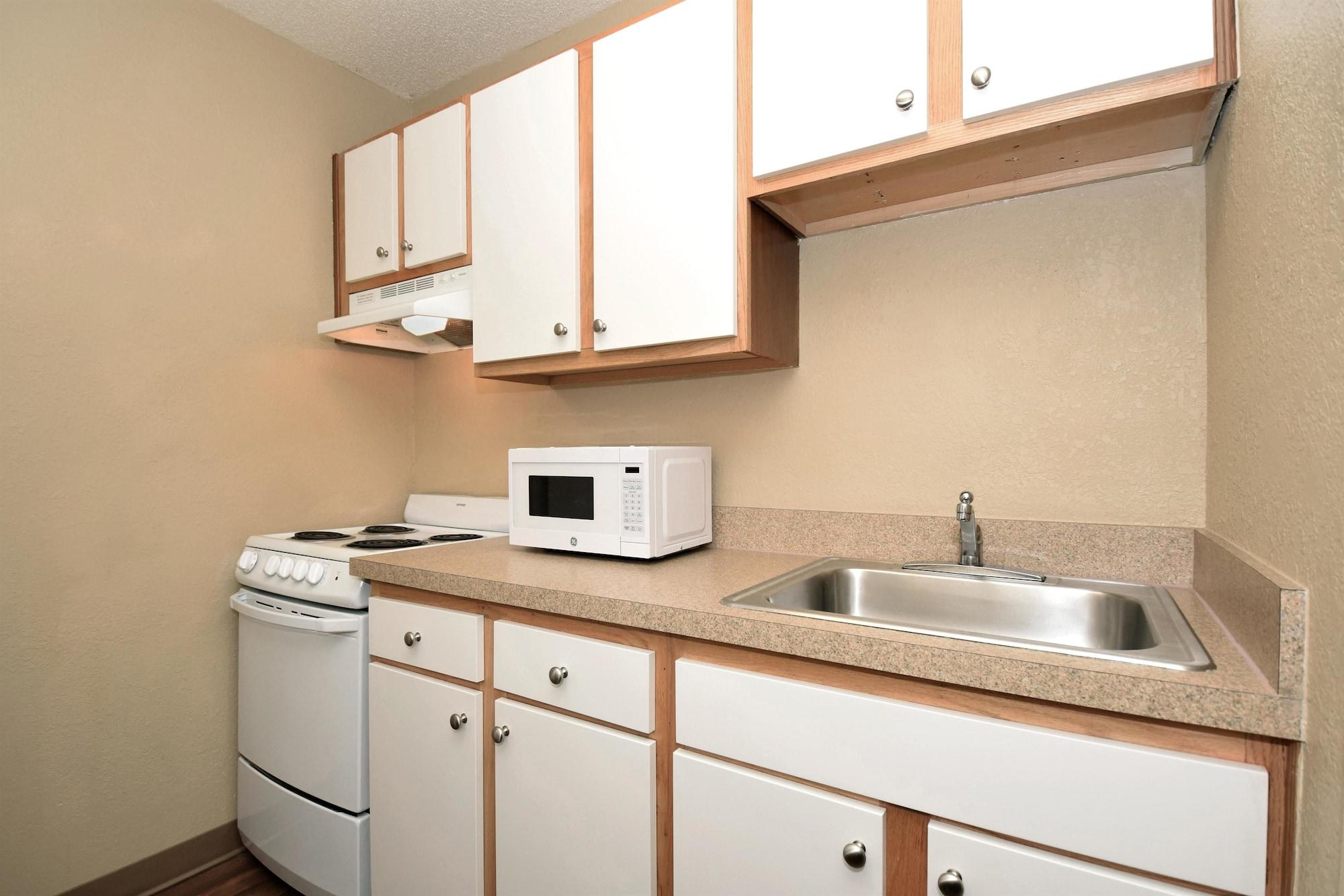 Suburban Studios Copley Akron West Luaran gambar