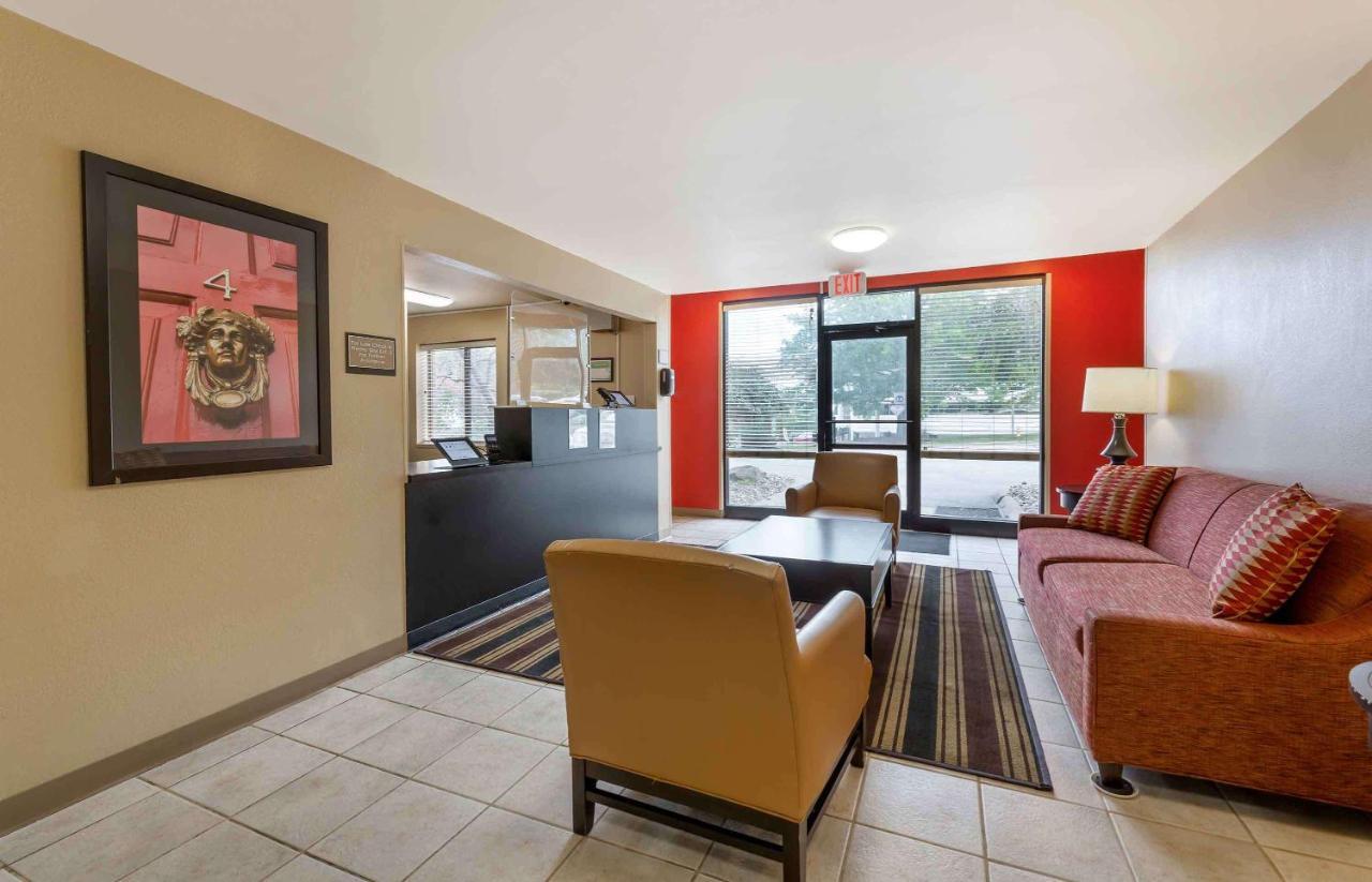 Suburban Studios Copley Akron West Luaran gambar
