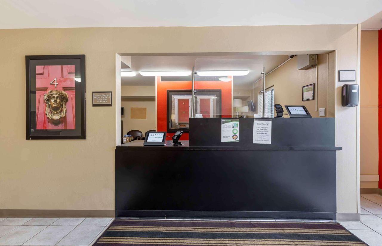 Suburban Studios Copley Akron West Luaran gambar