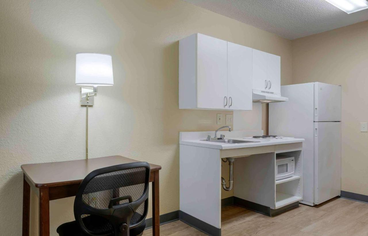 Suburban Studios Copley Akron West Luaran gambar