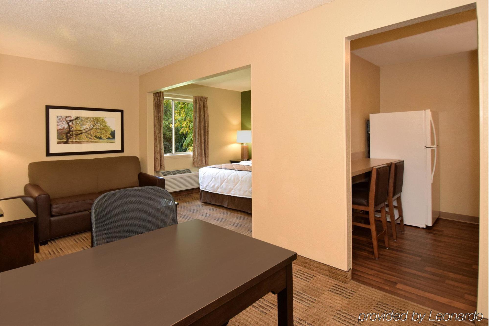 Suburban Studios Copley Akron West Luaran gambar