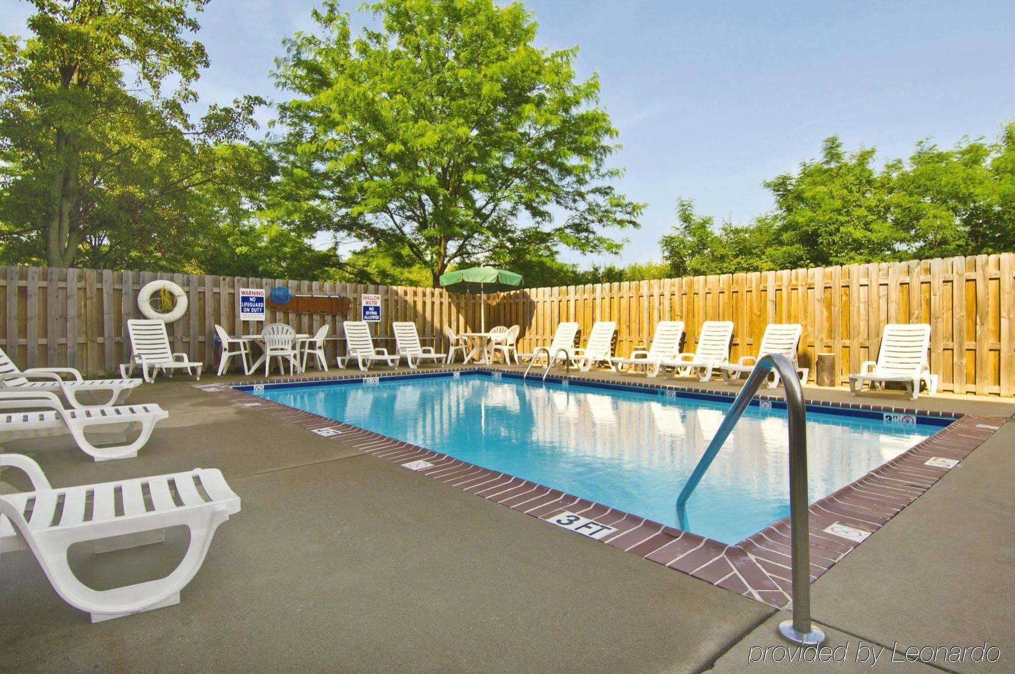 Suburban Studios Copley Akron West Luaran gambar